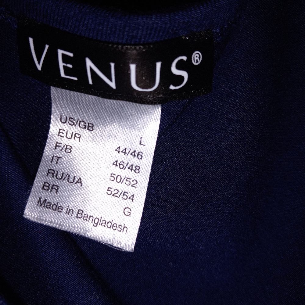 Venus Navy blue draped front tunic. New. Size large. - Picture 4 of 15